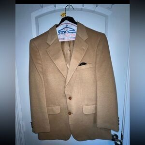 Burberrys’ men’s blazer coat 100% camel hair Barneys New York